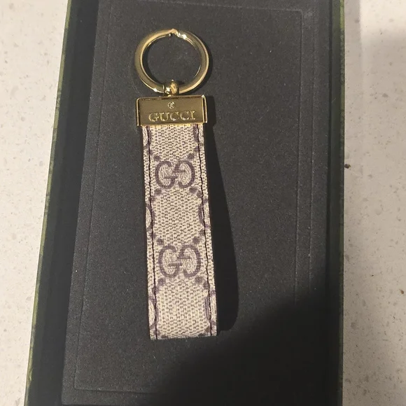 Buy Gucci Blush Leather Tonal GG Marmont Card Holder Key  Gucci Gold and Cream Key & Card Holder main image 2